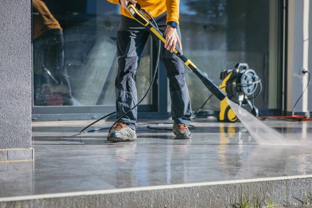 Best Playground Equipment Cleaning  in Montoursville, PA
